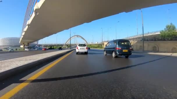 Baku Azerbeidzjan Juni 2019 Autoverkeer Baku — Stockvideo