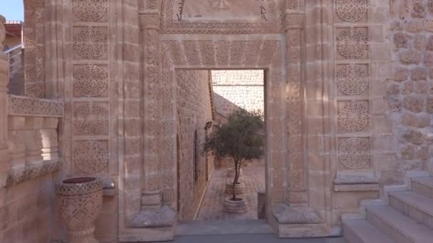 Midyat Mardin Turkey January 2020 Mor Gabriel Deyrulumur Monastry是世界上现存最古老的叙利亚东正教修道院 — 图库视频影像