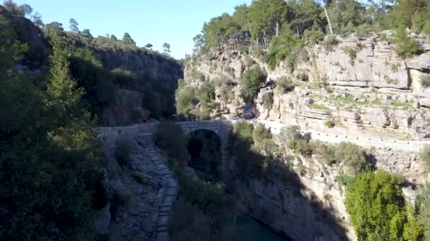 Antalya Turquia Março 2019 Ponte Oluk Através Riacho Kopru Irmagi — Vídeo de Stock