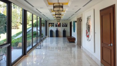 İstanbul, Türkiye - 22 Aralık 2017: Ortakoy İstanbul 'daki Four Seasons Hotel' den iç mekan