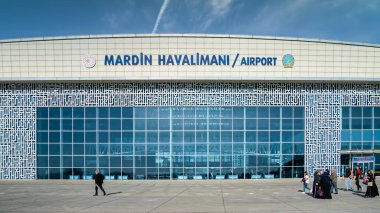 Mardin, Türkiye - Ekim 2019: Mardin Havalimanı dışı