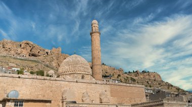 Mardin, Türkiye - Ocak 2020: Mardin 'de tek minareli Büyük Mardin Camisi olarak da bilinen Ulu Cami