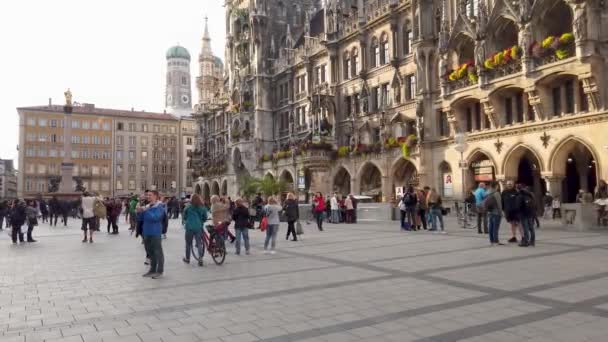 Μόναχο Γερμανία Οκτώβριος 2019 Πλατεία Marienplatz Μονάχου Τουρίστες Και Ντόπιους — Αρχείο Βίντεο