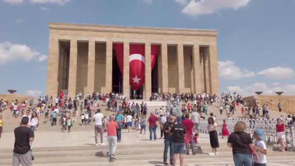 Ankara Turki Agustus 2019 Orang Orang Mengunjungi Mausoleum Anitkabir Pimpinan — Stok Video