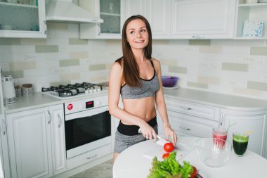 salata egzersiz sonra ile genç kız