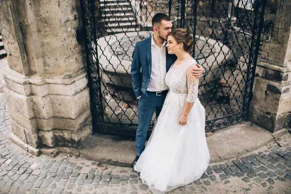 Hermosa pareja amorosa — Foto de Stock