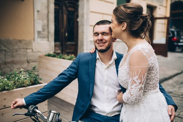 Hermosa pareja amorosa — Foto de Stock