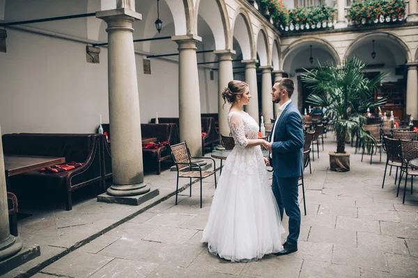 Hermosa pareja amorosa —  Fotos de Stock