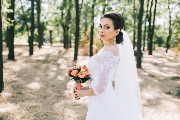 Bruid op trouwdag — Stockfoto