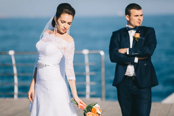 Pareja amorosa en el día de la boda —  Fotos de Stock