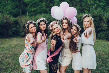 tavuk parti düğün öncesi