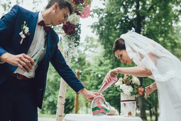 美丽的恩爱夫妻 — 图库照片