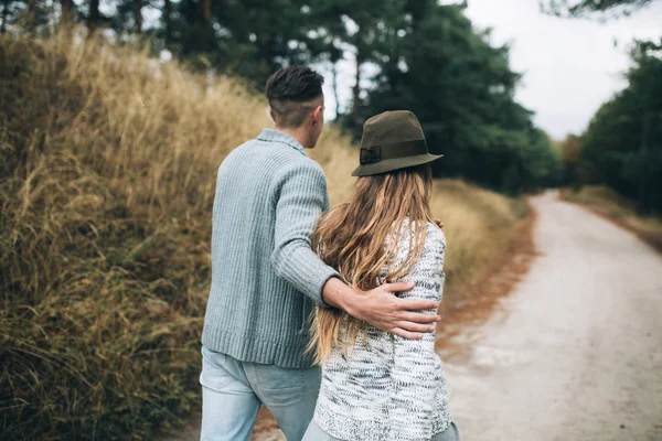 Feliz pareja amorosa —  Fotos de Stock