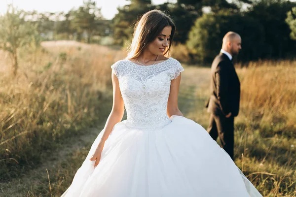 Hermosa pareja amorosa — Foto de Stock