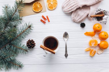 süslemeleri ile çay