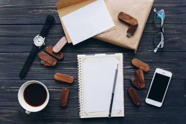 birden parlamak götürmek ve kahve