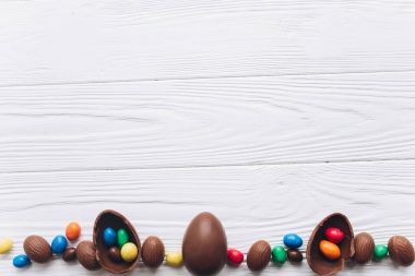 Renkli Paskalya yumurtaları