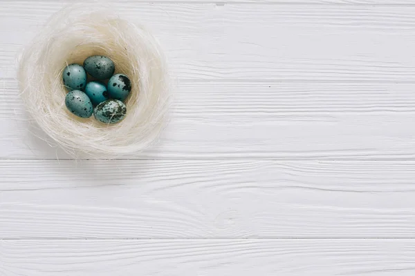 Påsk dekoration med nest — Stockfoto
