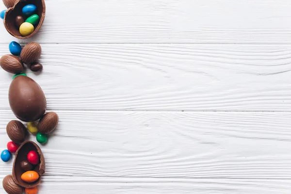 çikolata Paskalya yumurtaları