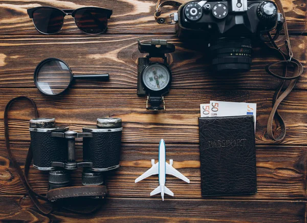 Hipster hombre conjunto para viajar —  Fotos de Stock