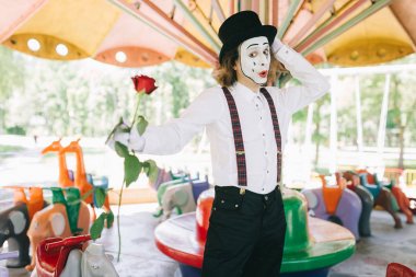 Carousel sürme pandomim