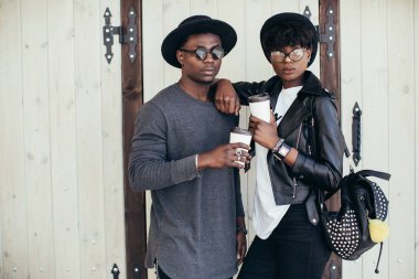 kahve içme ve yürüme Çift