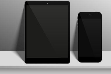 Açık renkli elektronik cihazlarda. Tablet ve telefon.