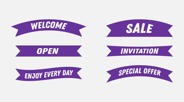 Set van vector linten in Ultra Violet kleuren. Trend Ultra Violet kleur. Vector banners linten met tekst: Open, verkoop, speciale aanbieding, welkom, uitnodiging, geniet van elke dag — Stockvector