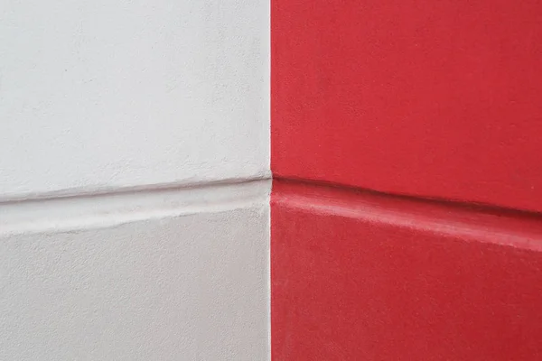 Rojo y blanco pintado sobre cemento — Foto de Stock