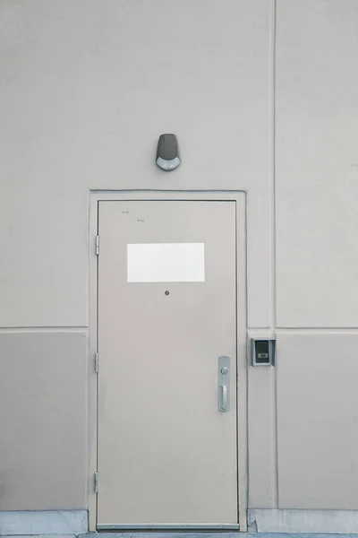 Door with handle, lock and viewer — Stock Photo, Image