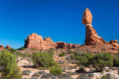 Utah, Arches Ulusal Parkı 'nda Dengeli Kaya
