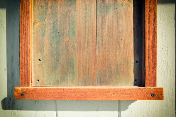 Dřevěné texturované pozadí se zeleným mechem textury — Stock fotografie