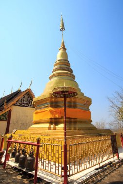 Golden Pagoda Kuzey Tayland Tayland tapınak