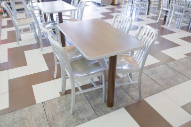 Dizi modern Gümüş ahşap masa ve sandalyeler