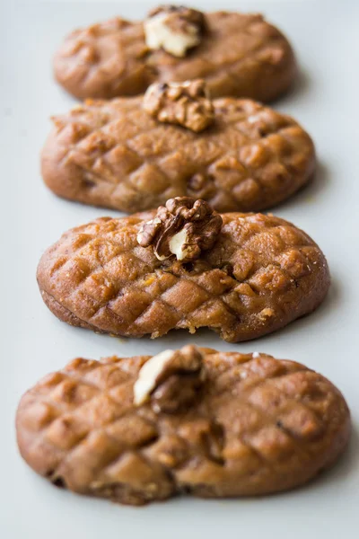 Turkish Dessert Kalburabasti / Sekerpare with wallnuts. — Stock Photo, Image