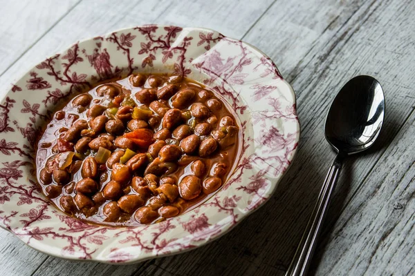 Stufato di fagioli / Barbunya Pilaki turco . — Foto Stock