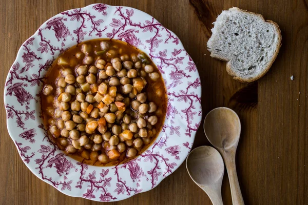 Turco Nohut Pilaki / Guiso de garbanzos . — Foto de Stock