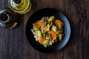 Zeytinyağı / Zeytinyagli Pirasa ile Türk Gıda Pırasası