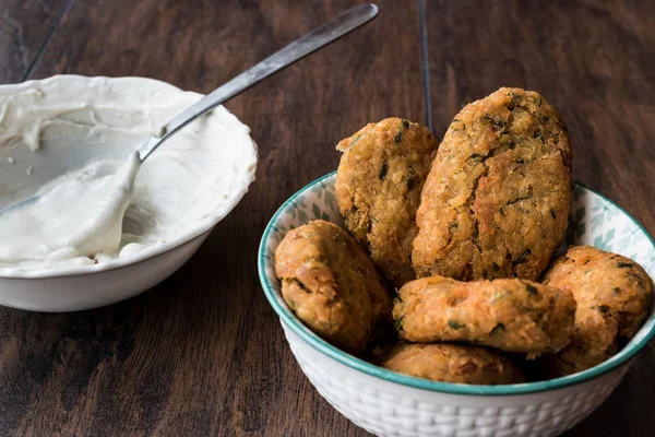 Chickpeas Falafel with sauce. — Stock Photo, Image