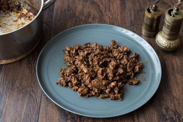 Comida turca Et Kavurma / Carne de res estofada . — Foto de Stock