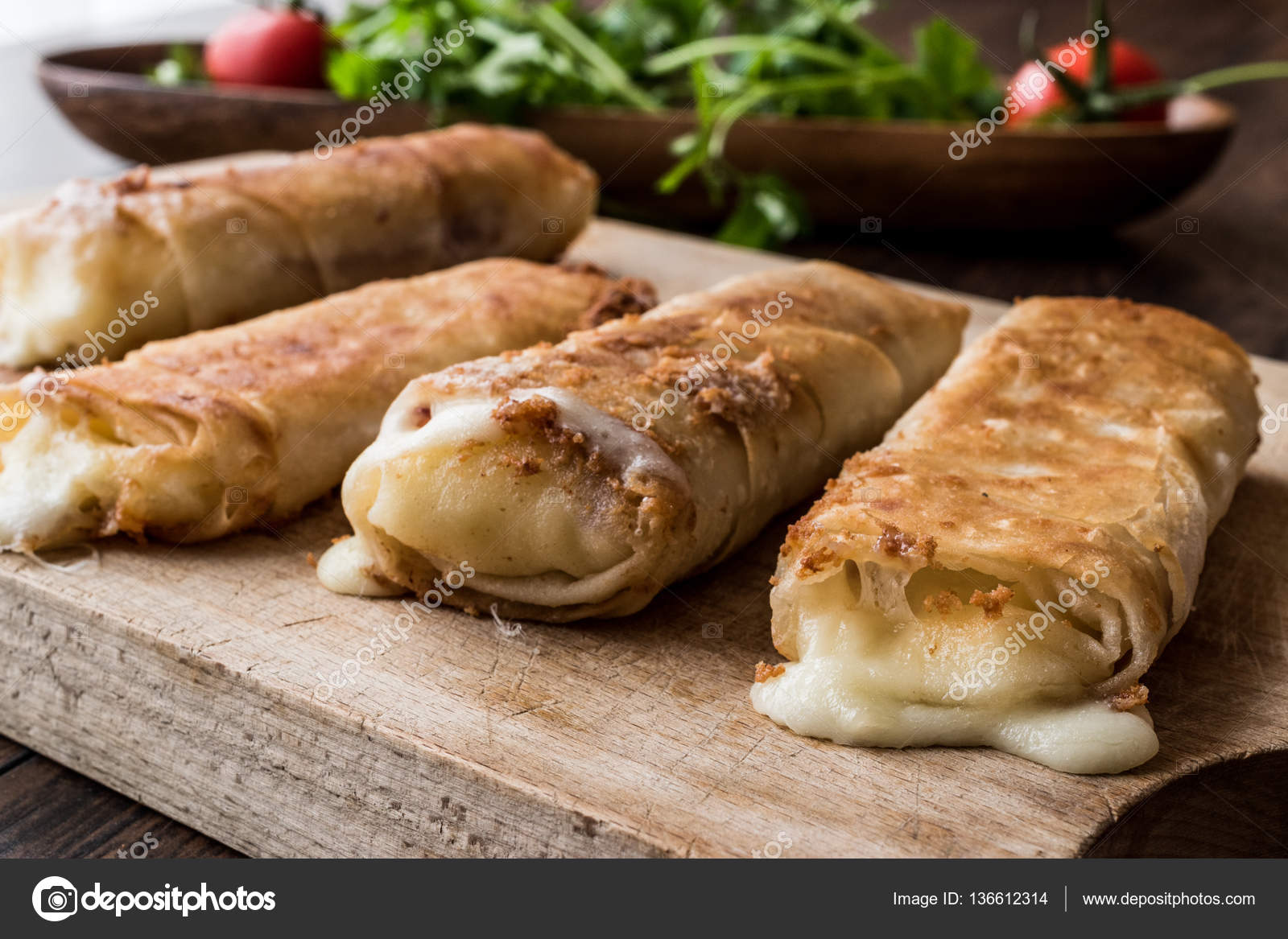 Sodali Börek İspanakli Peynirli Börek Sodali Börek İspanakli Peynirli Börek