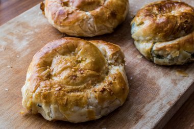 İzmir boyoz / börek yuvarlak