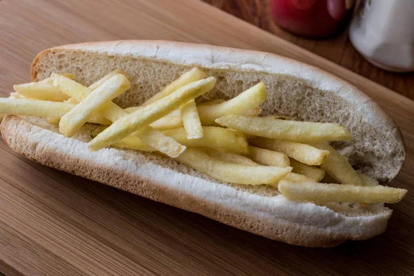 Türk Patso Burger / sandviç patates ile.