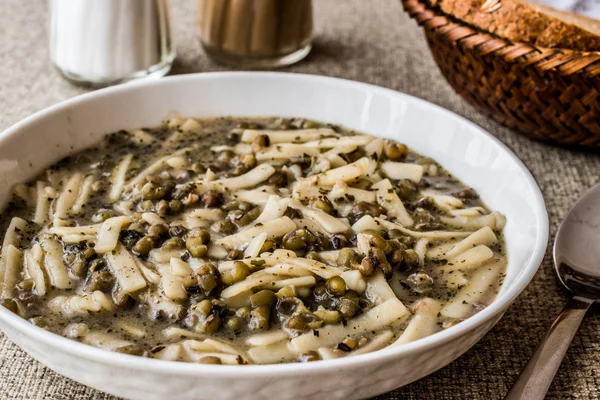 Turquía Mas Fasulyesi Corbasi / Mung Bean Soup . — Foto de Stock