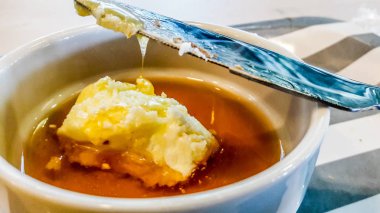 Türk Bal Kaymak / bal ve tereyağı krema