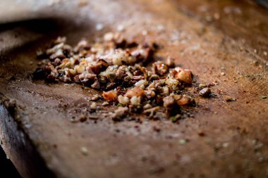 Türk sokak gıda Kokorec koyun bağırsak, domates ve baharat ile yapılan