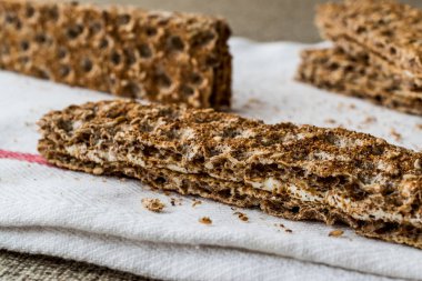 Crispbread peynir ve susam (ücretsiz gluten)