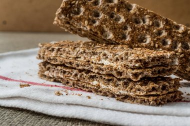 Crispbread peynir ve susam (ücretsiz gluten)