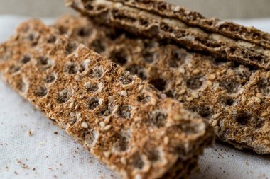 Crispbread peynir ve susam (ücretsiz gluten)