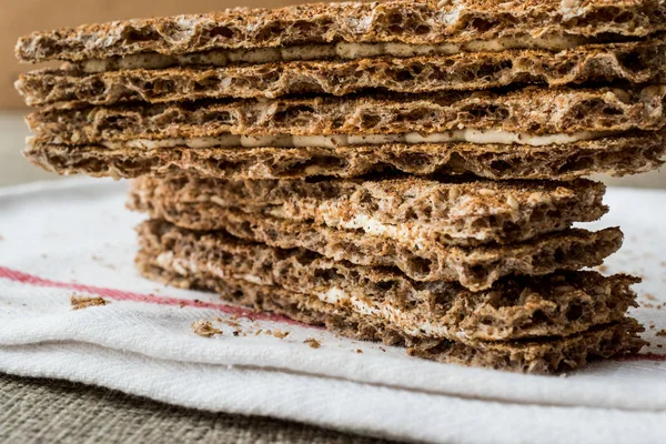 Crispbread peynir ve susam (ücretsiz gluten)